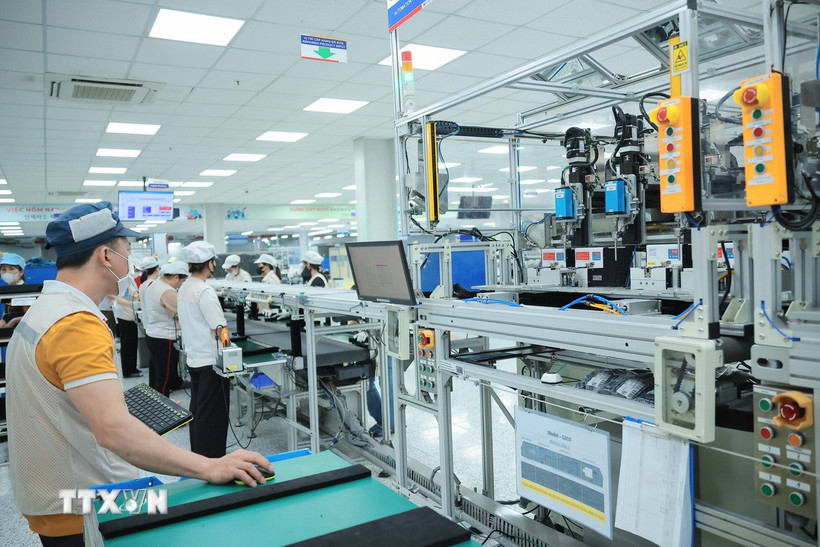 Chuyên gia ADB nhận diện 3 cơ hội chiến lược cho Việt Nam trong 2026